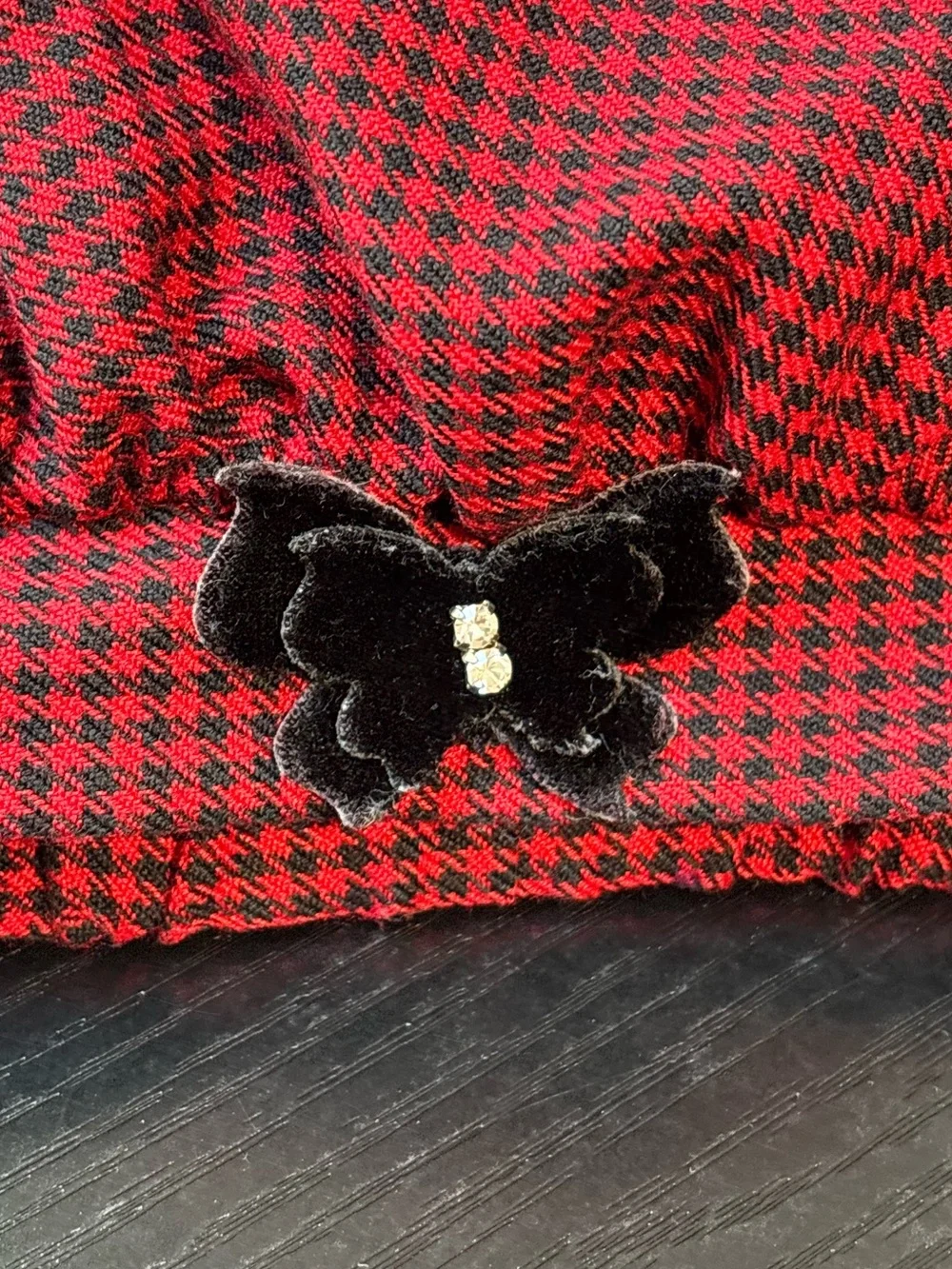 Vintage Bonnie Baby houndstooth cap with velvety butterfly applique. Size 6-9 M